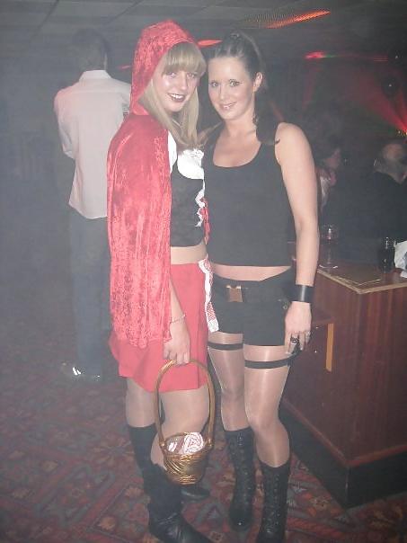 25P Slutz in fancy dress
