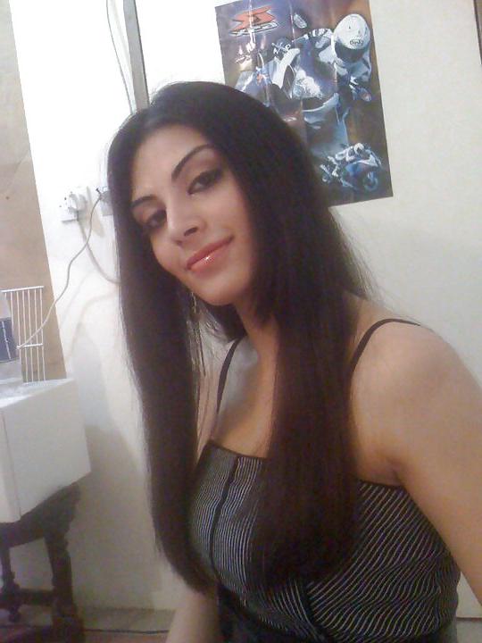 25P Random Pakistani Bitches for Big Black Cocks