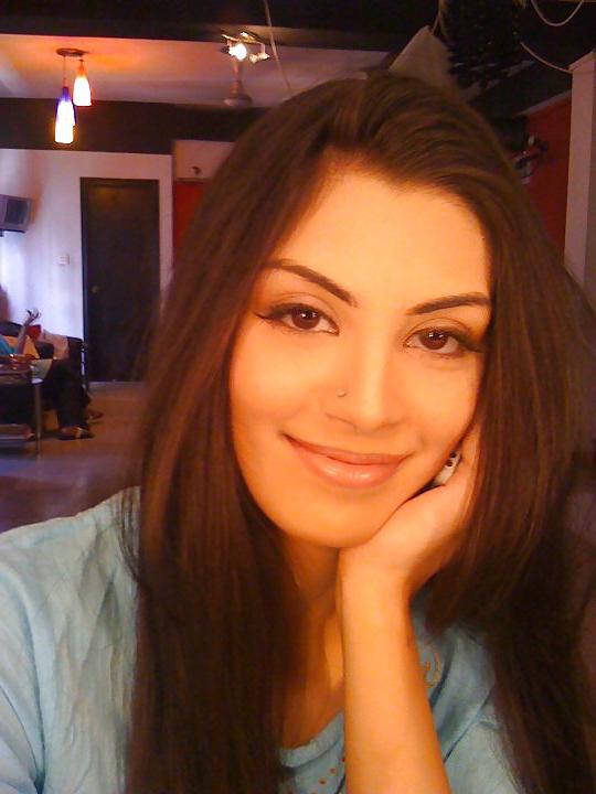 25P Random Pakistani Bitches for Big Black Cocks