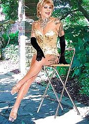 25P I love a tranny in a corset 2