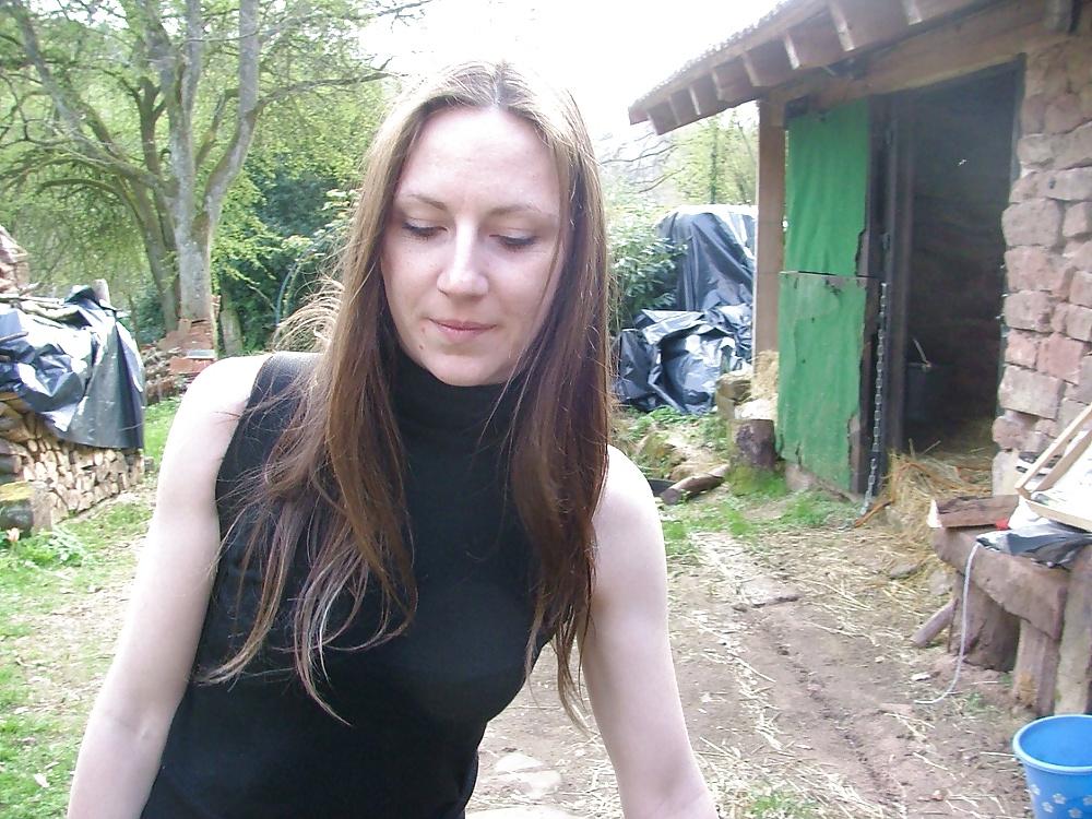 25P French slut 3