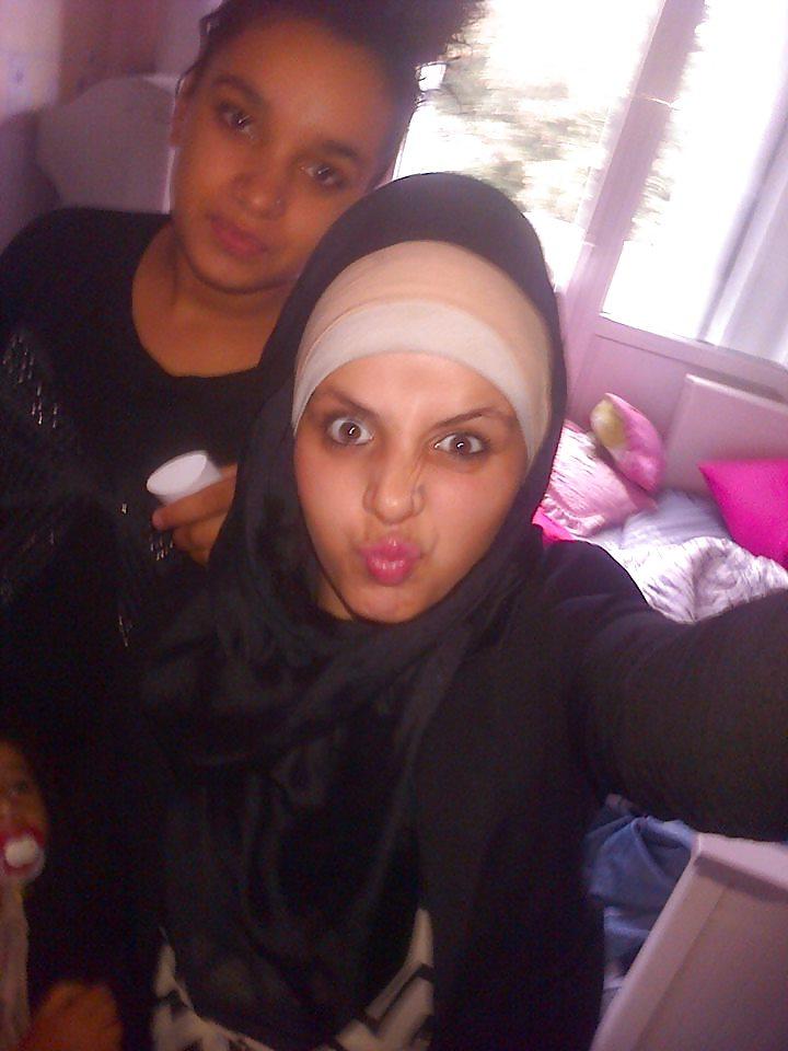 25P Beurettes arab ., hijeb ., french ., black