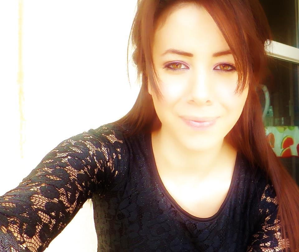 10P Fatima  ait faress