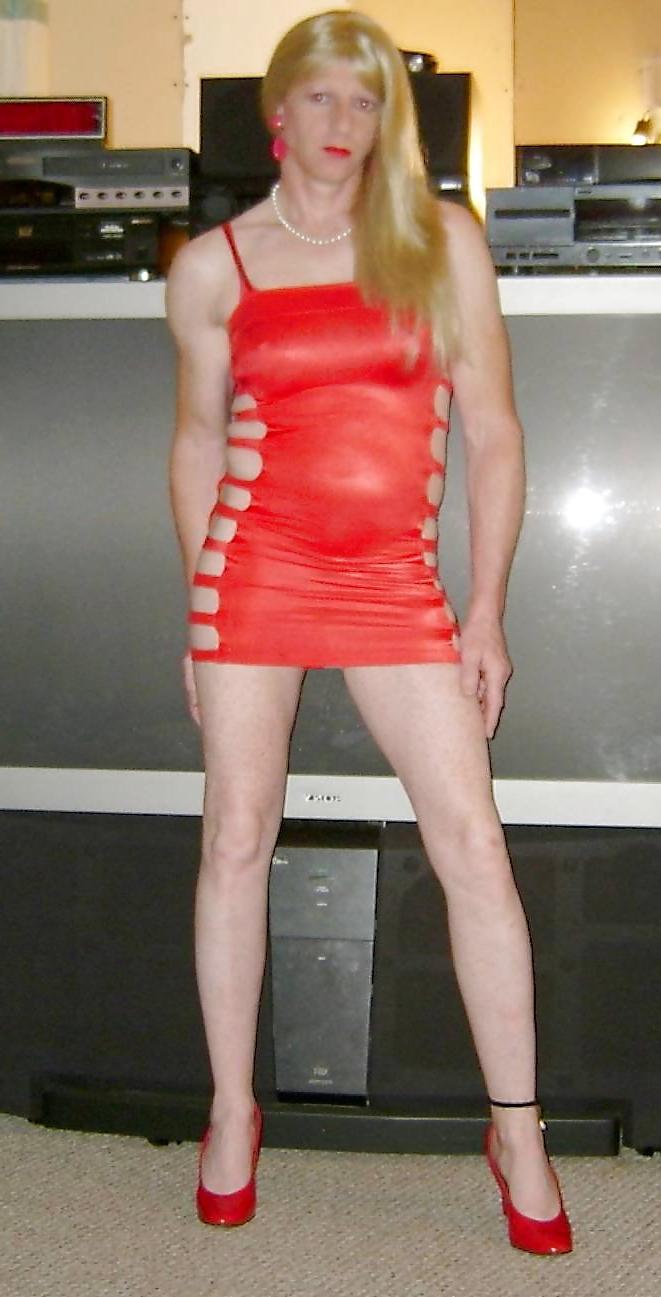 23P DEBBIE HEART IN MY RED STRAP DRESS