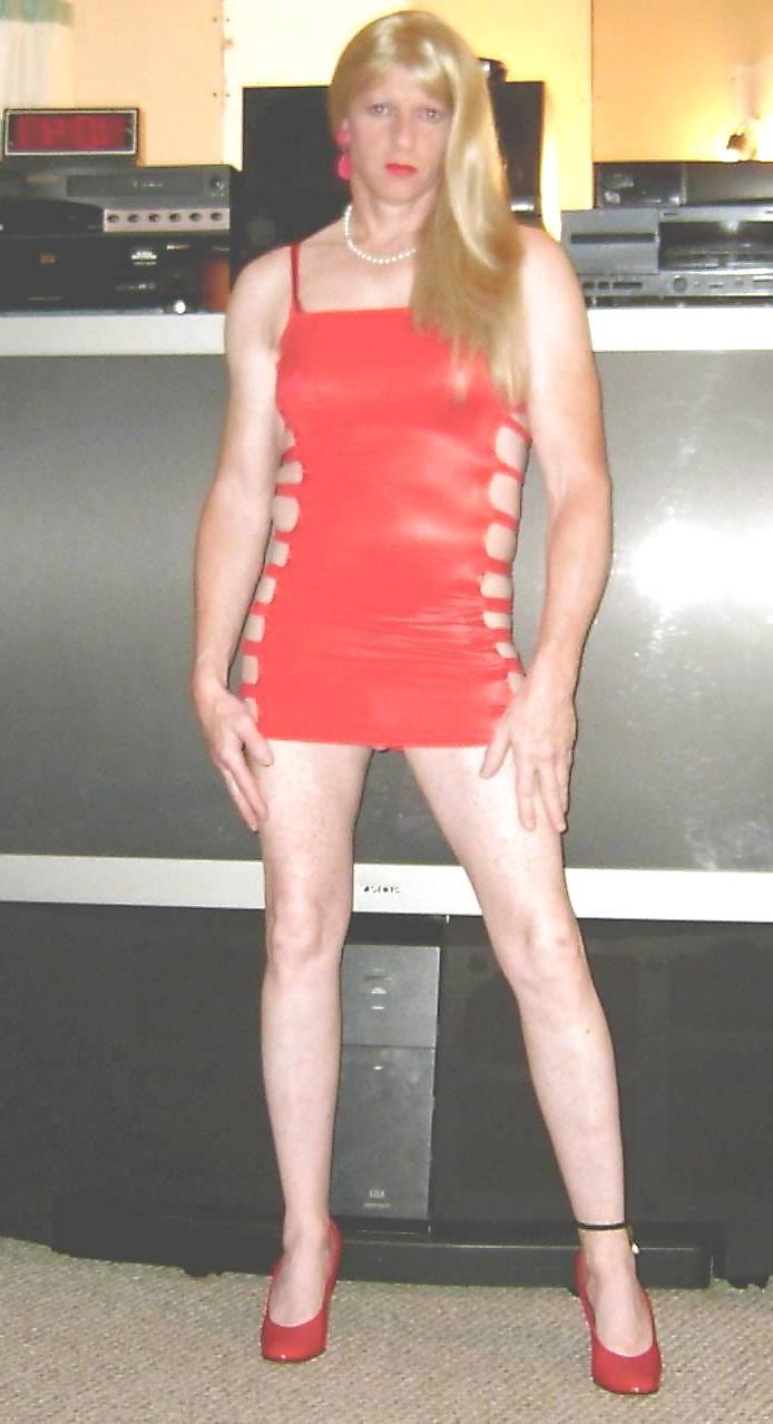 23P DEBBIE HEART IN MY RED STRAP DRESS