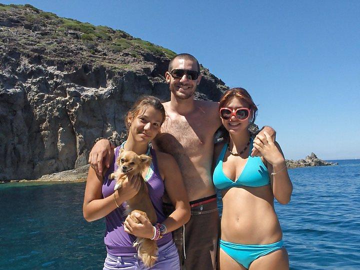 21P YOUNG TEENS FROM FACEBOOK - PLS COMMENT VERY DIRTY