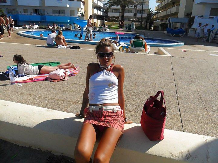 21P YOUNG TEENS FROM FACEBOOK - PLS COMMENT VERY DIRTY