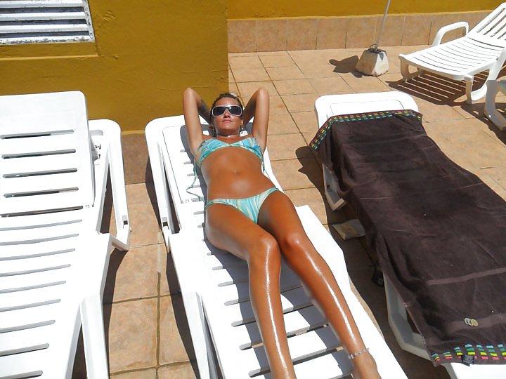 21P YOUNG TEENS FROM FACEBOOK - PLS COMMENT VERY DIRTY