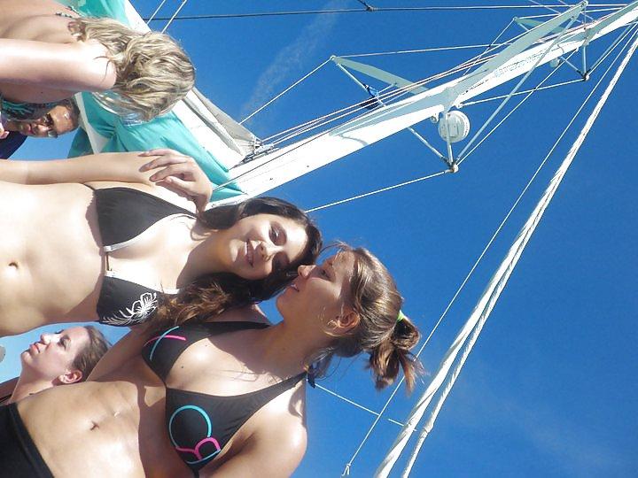21P YOUNG TEENS FROM FACEBOOK - PLS COMMENT VERY DIRTY