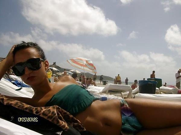 21P YOUNG TEENS FROM FACEBOOK - PLS COMMENT VERY DIRTY