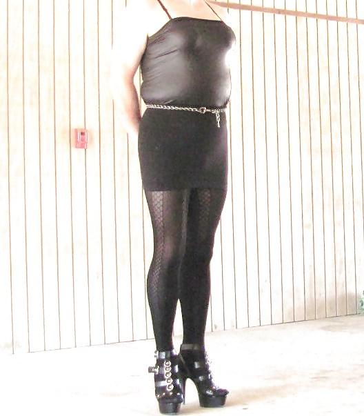 8P Black sultry outfit