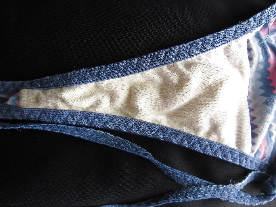 8P Mature Aunt's Dirty Panty Thong Taken From the Hamper