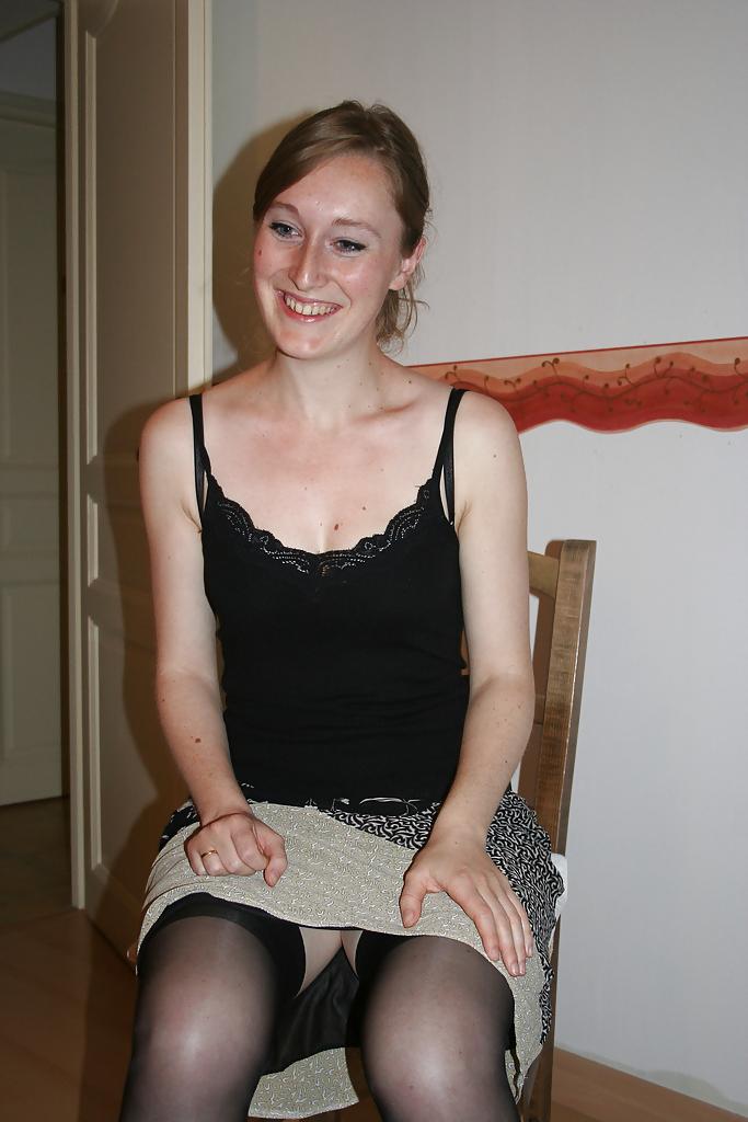 25P Amateur Has No Idea How Fuckable She Is