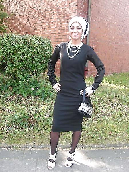 25P Hijab pantyhose 1