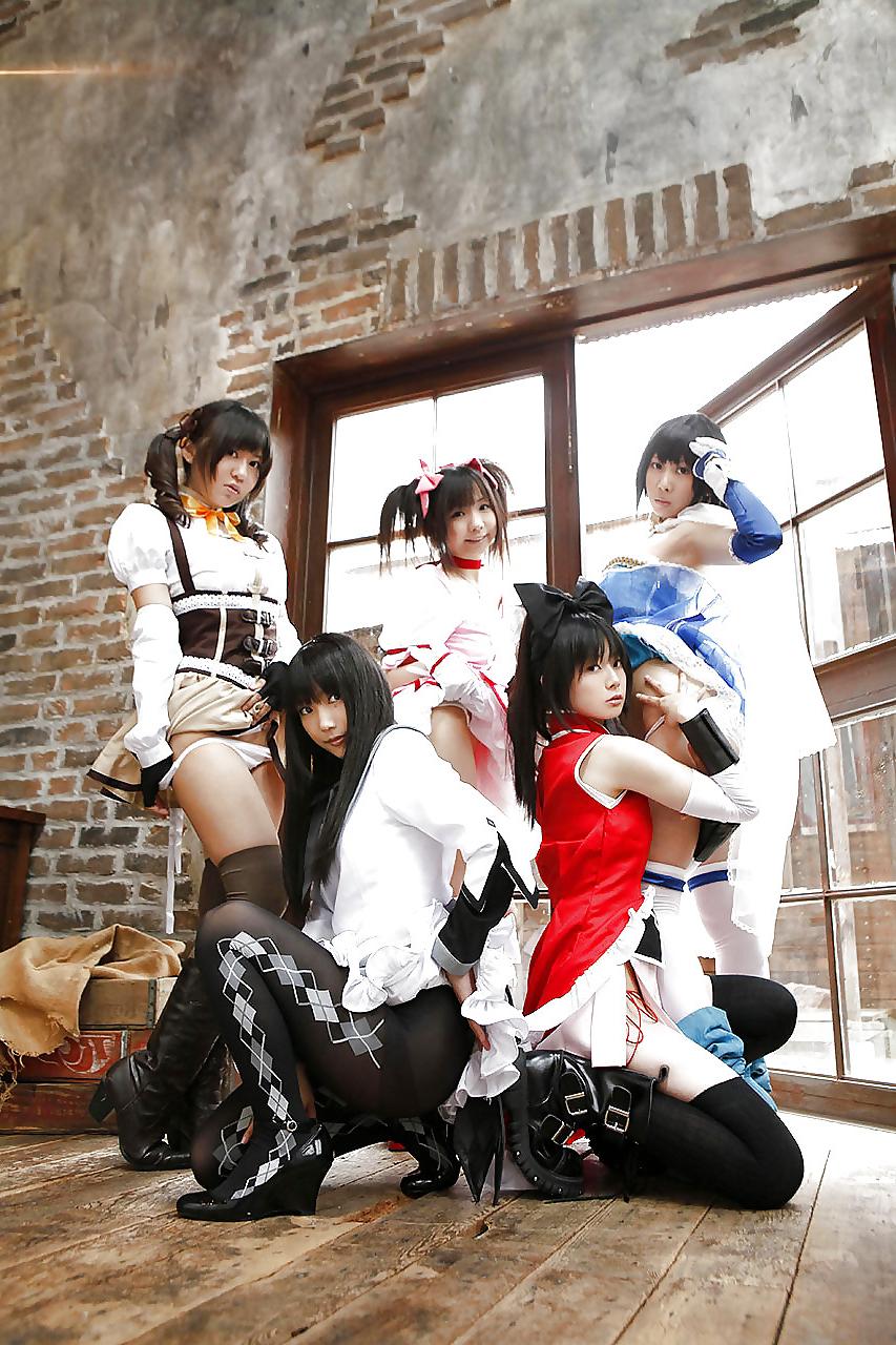 25P Japanese Cosplay Yum