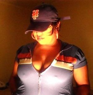 11P Thick latina 
