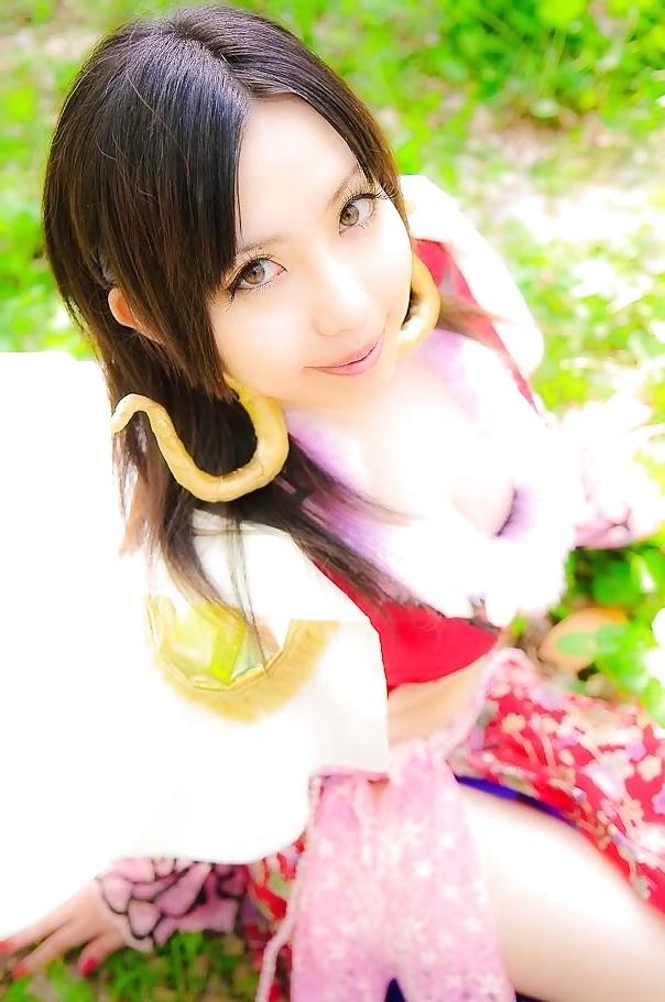 20P Boa Hancock Cosplay