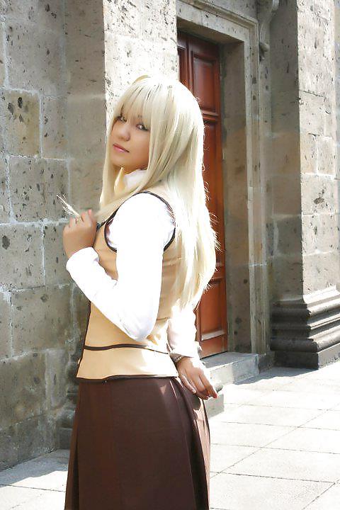 25P Big ass asian cosplay 
