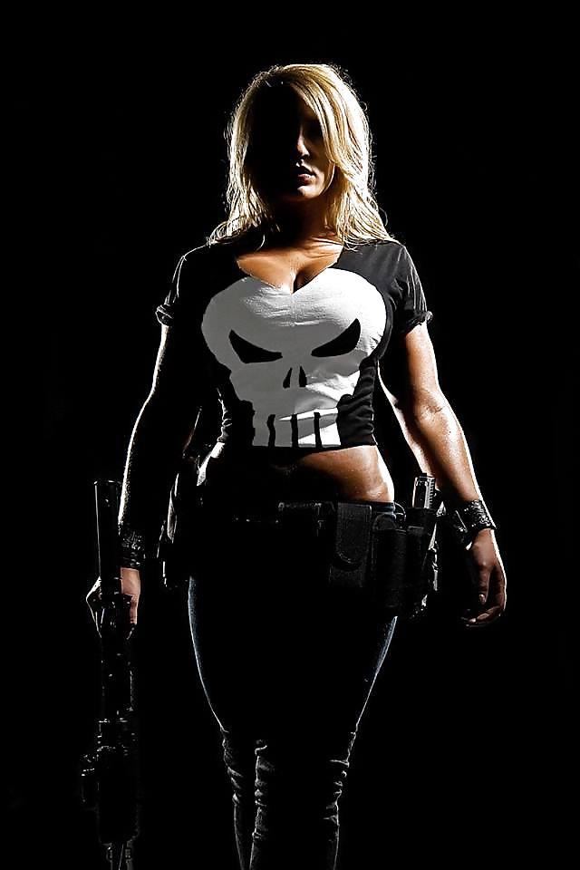 25P Curvy Cosplay Girls 3