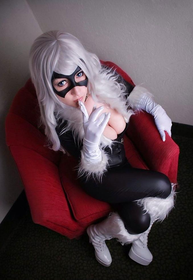 25P Curvy Cosplay Girls 3