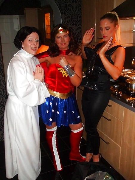 25P Slutz in fancy dress 8