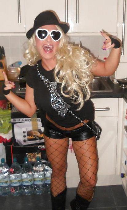 25P Slutz in fancy dress 8