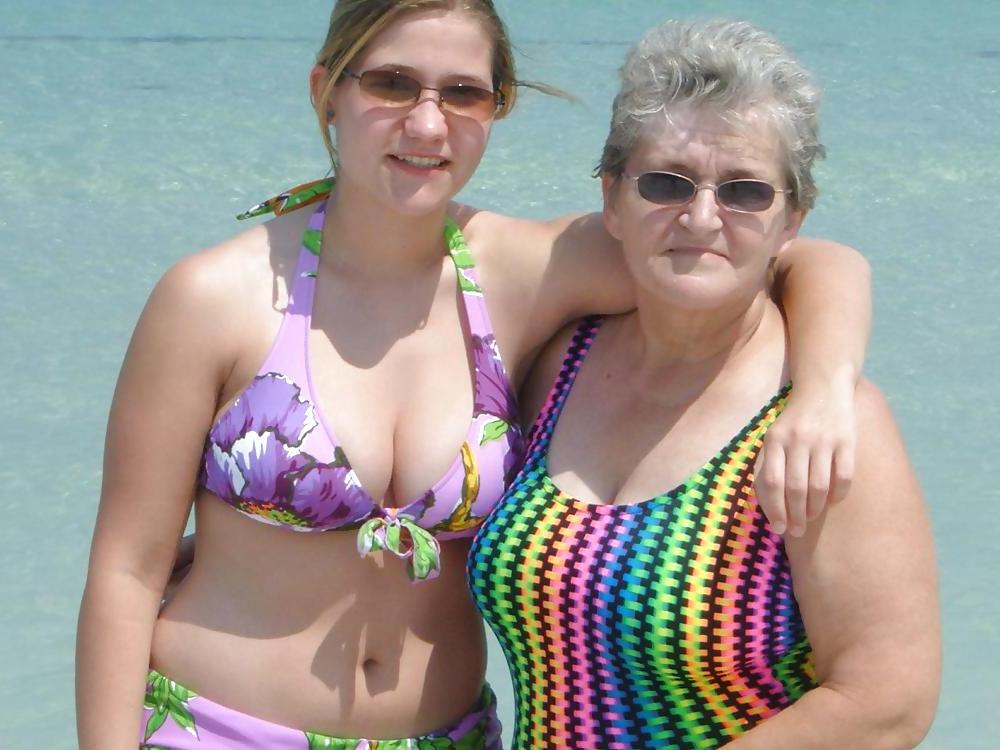 25P Teen in swimsuit