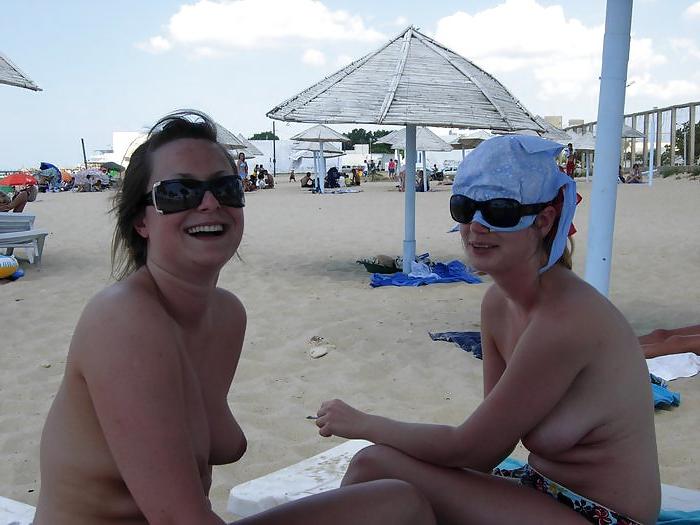 25P Amatrice a la plage voyeur