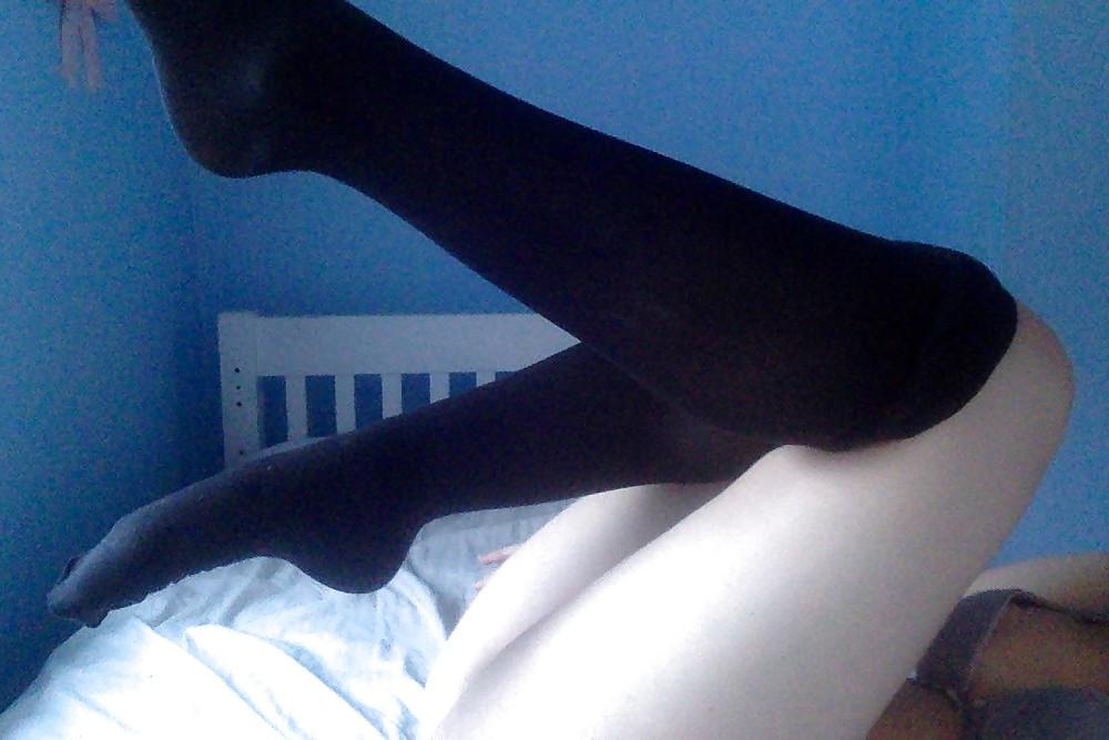 25P Girls in pantyhose stockings 4