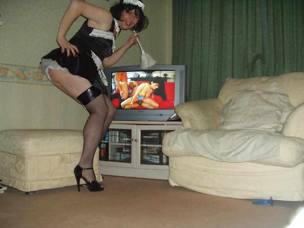 9P More tranny dress up pics
