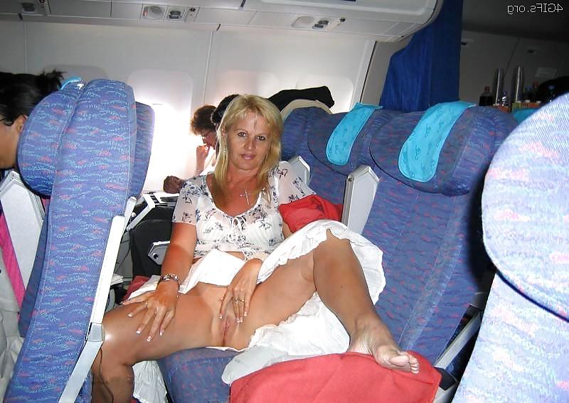25P Someone's Mom Has her Boobs Out!!!