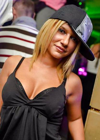 23P Serbian party girls