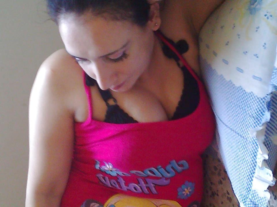 25P Arab beauty
