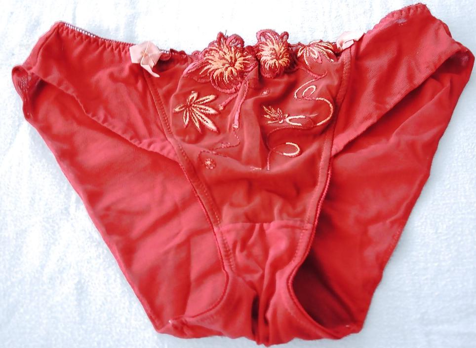 16P Panties, clean and dirty 1