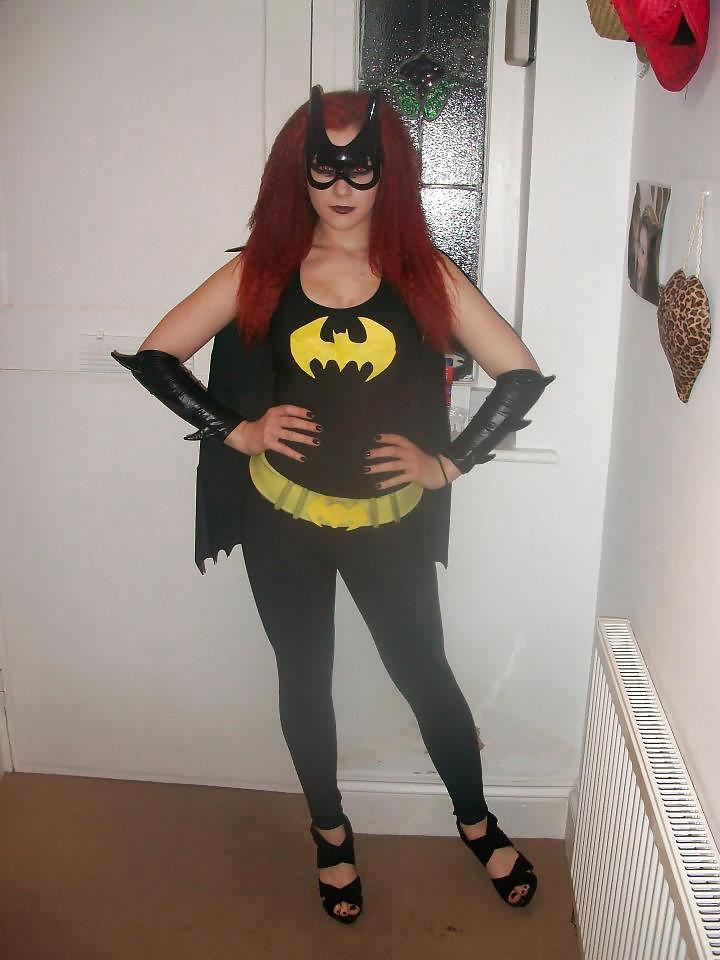 25P Slutz in fancy dress 12