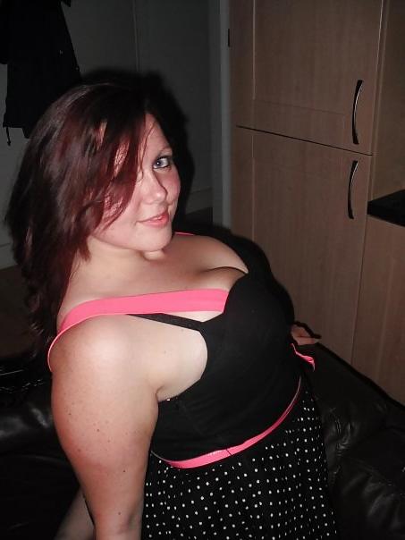 17P Bbw dress up