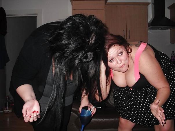 17P Bbw dress up