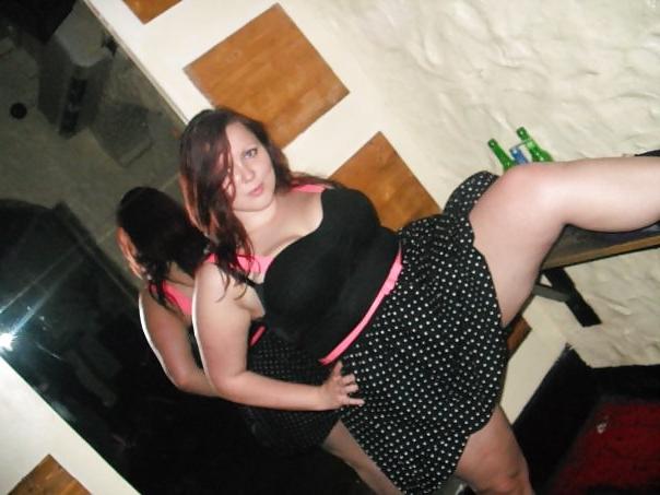 17P Bbw dress up