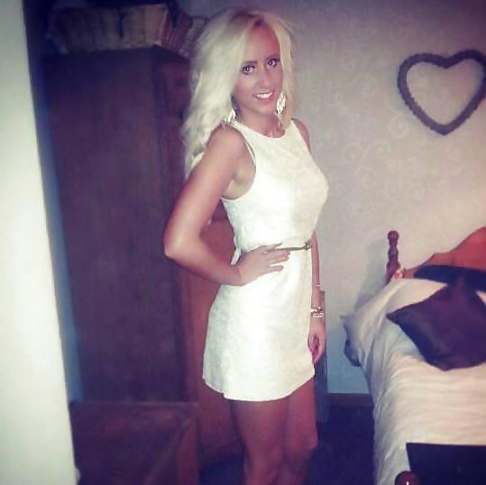 25P Little White Dress