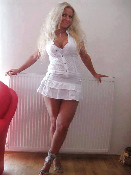 25P Hot Serbian Girls 4