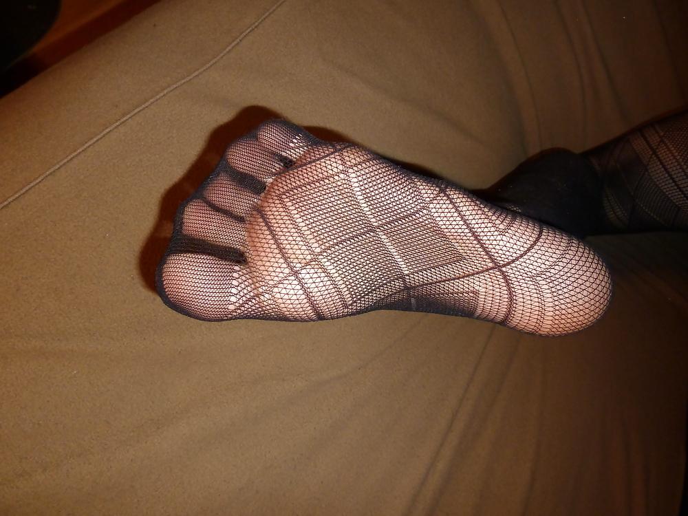 6P Want foot worship stockings