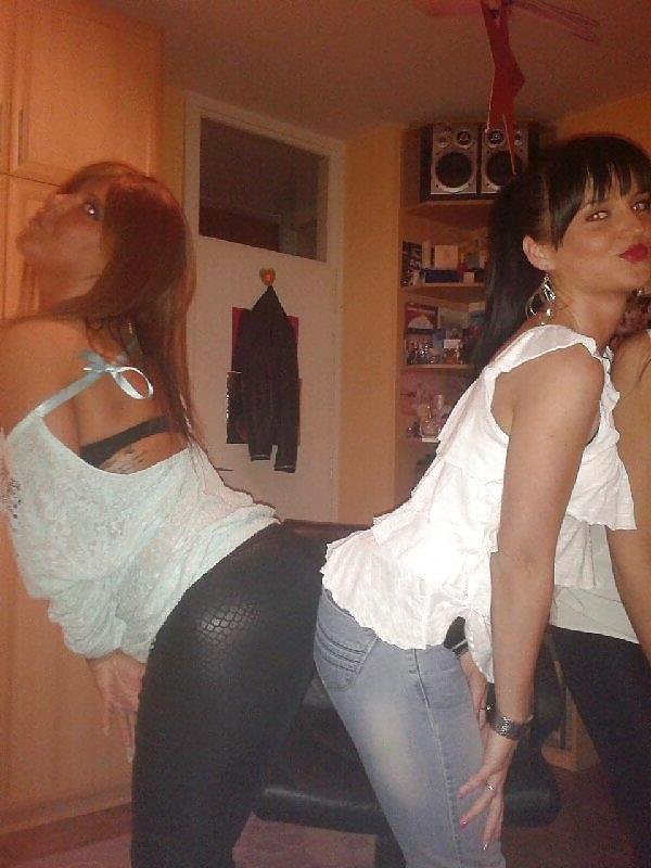 25P Serbian FB girls