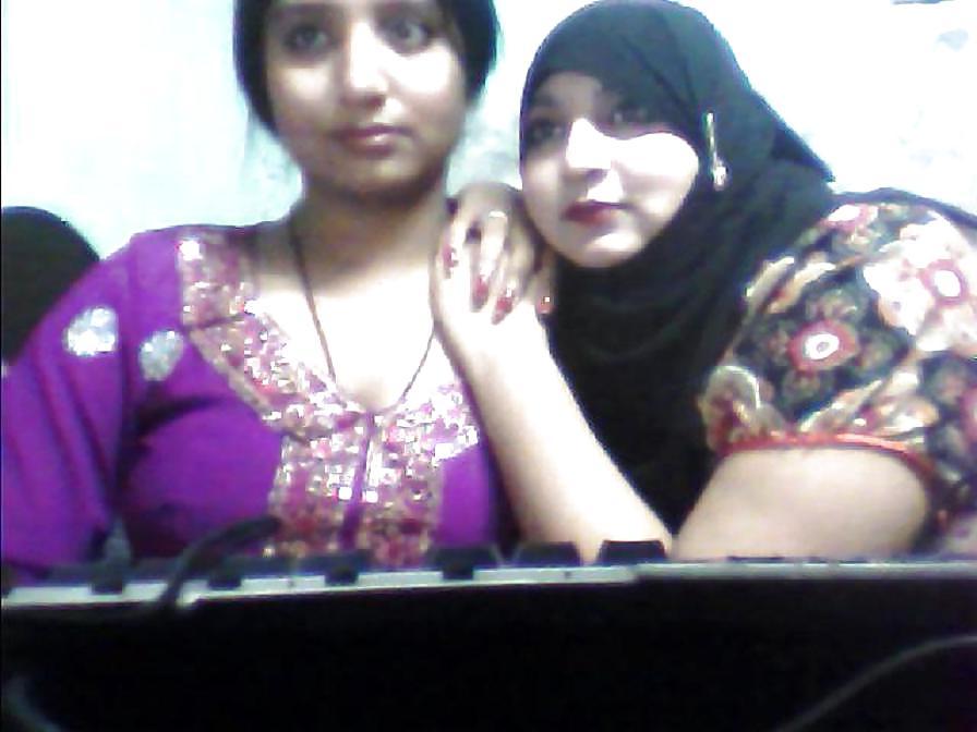 17P Pakistani beauty on cam