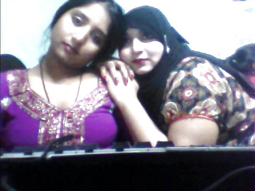 17P Pakistani beauty on cam