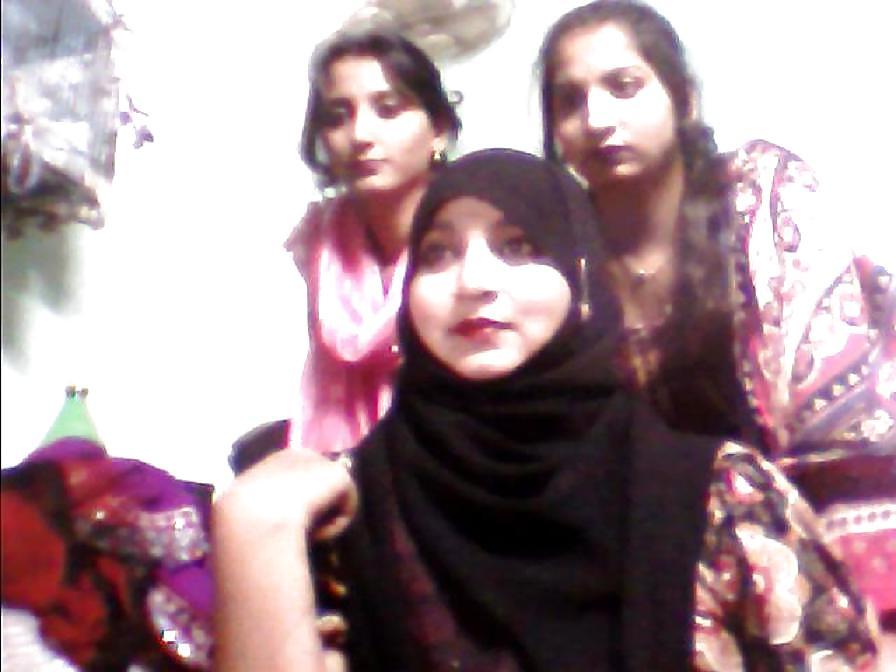17P Pakistani beauty on cam