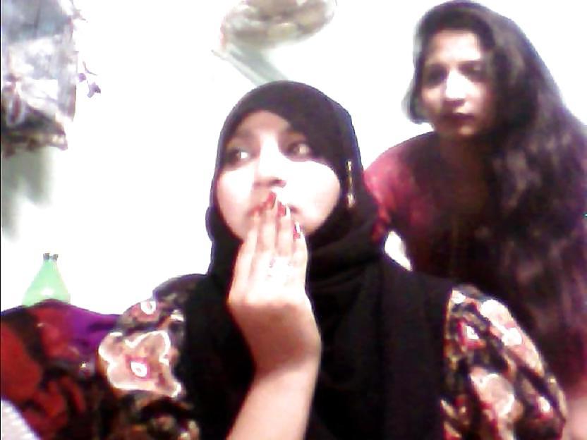 17P Pakistani beauty on cam