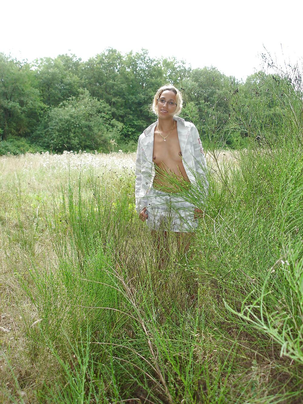 25P Sandrine French Milf 3