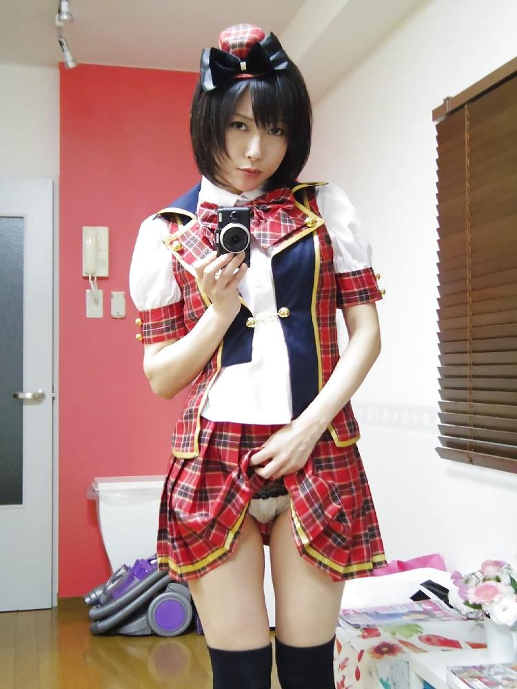 16P Asian and cosplay