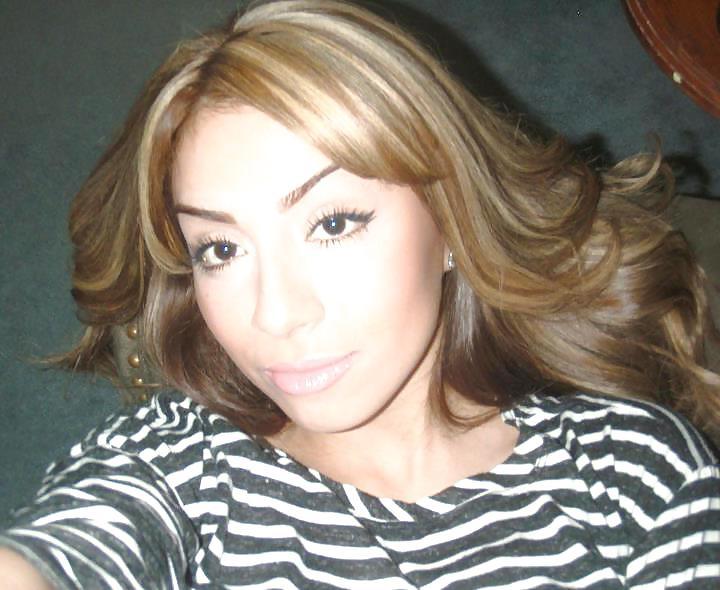 25P How would you DOM these 2 latinas, dirty abusive comments!