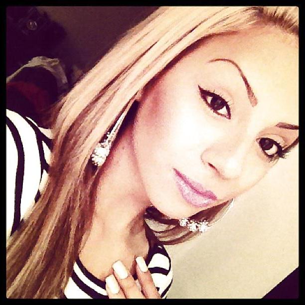 25P How would you DOM these 2 latinas, dirty abusive comments!